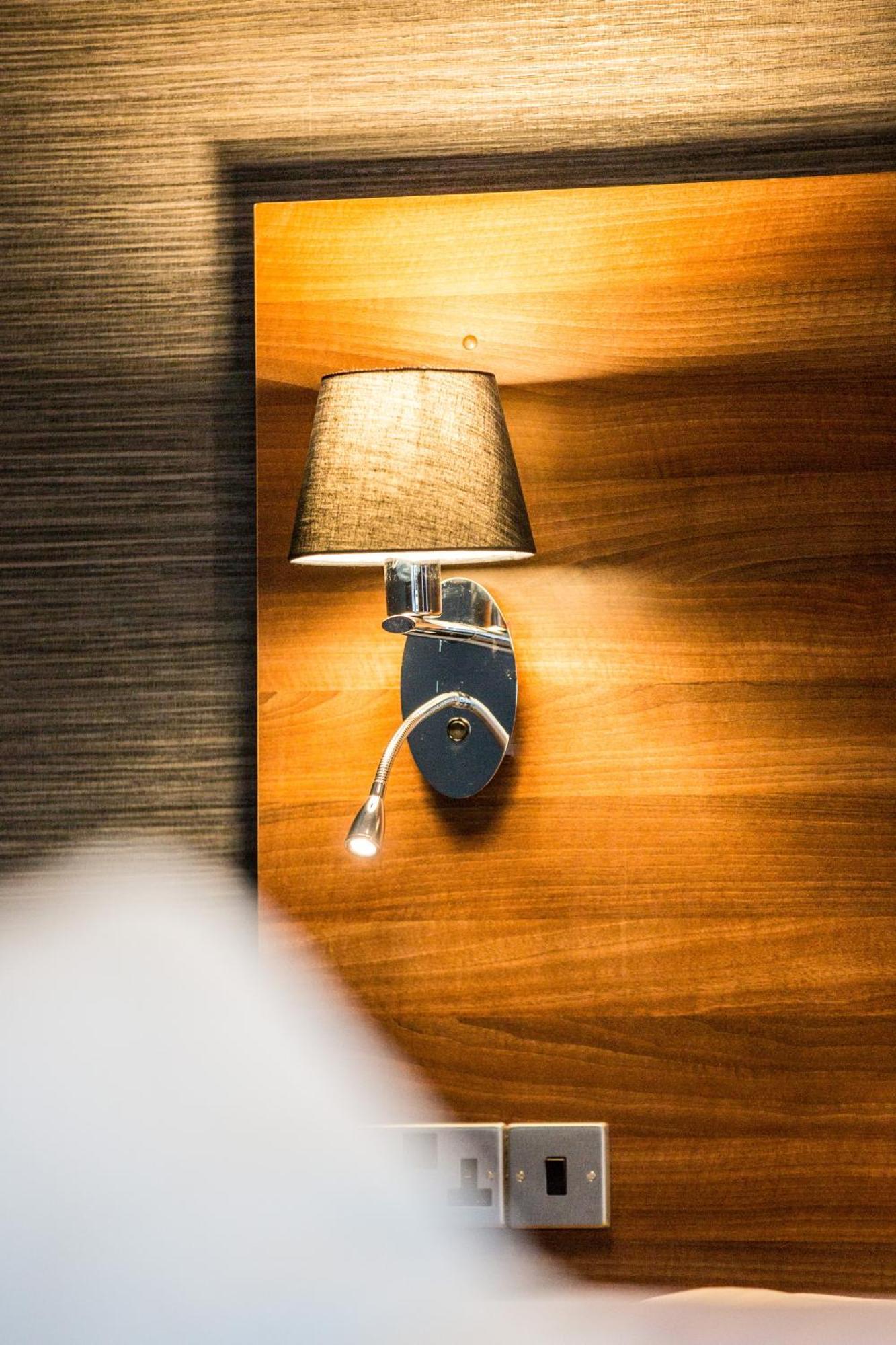 No5 Durley Road - Contemporary Serviced Rooms And Suites بورنماوث الغرفة الصورة