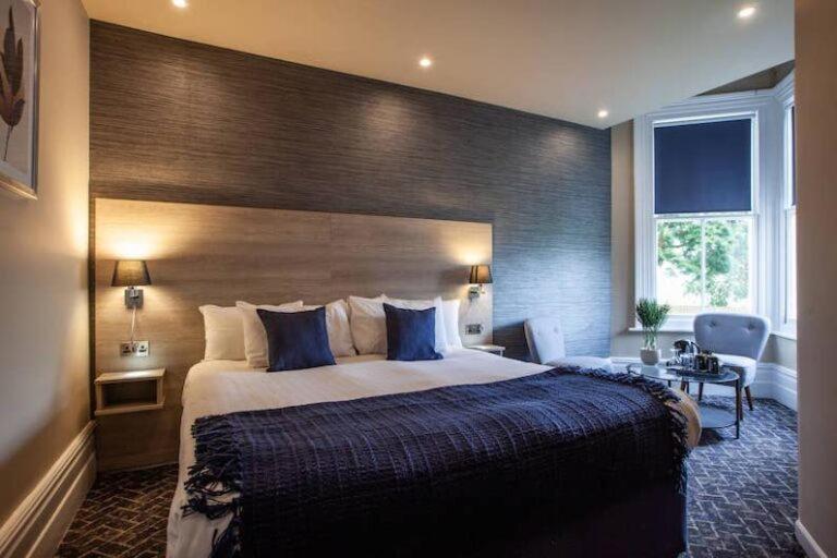 No5 Durley Road - Contemporary Serviced Rooms And Suites بورنماوث المظهر الخارجي الصورة